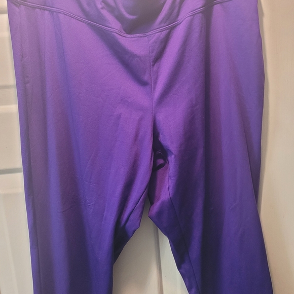 Livi active wear - Picture 2 of 9